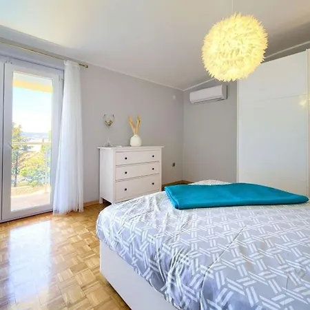 Vinodol Comfortable Novi Vinodolski