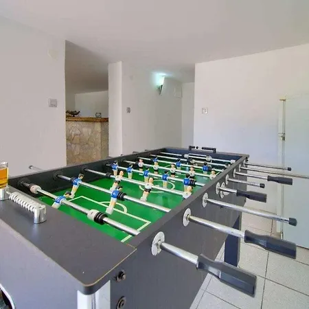 Vinodol Comfortable Villa *