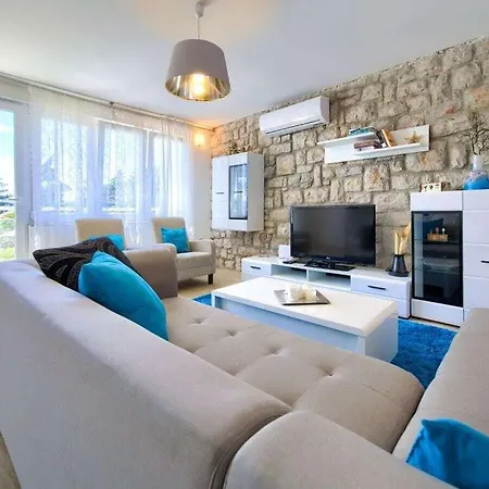 Vinodol Comfortable Novi Vinodolski