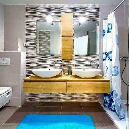 Vinodol Comfortable Villa Novi Vinodolski
