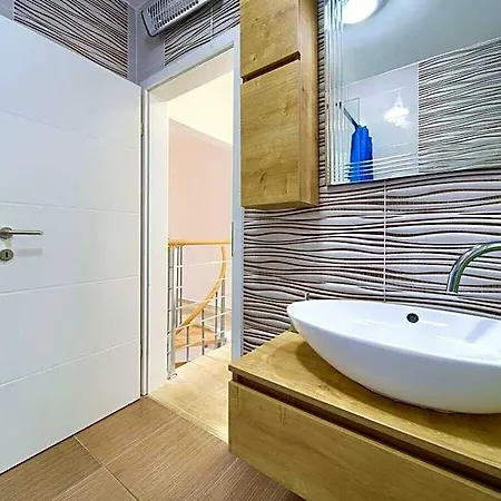 Villa Vinodol Comfortable *