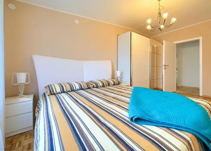 Vinodol Comfortable Villa