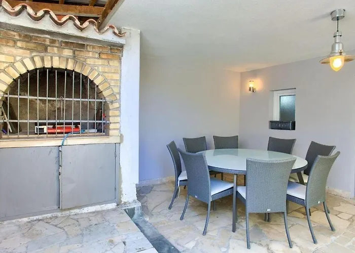 Βίλα Vinodol Comfortable Novi Vinodolski