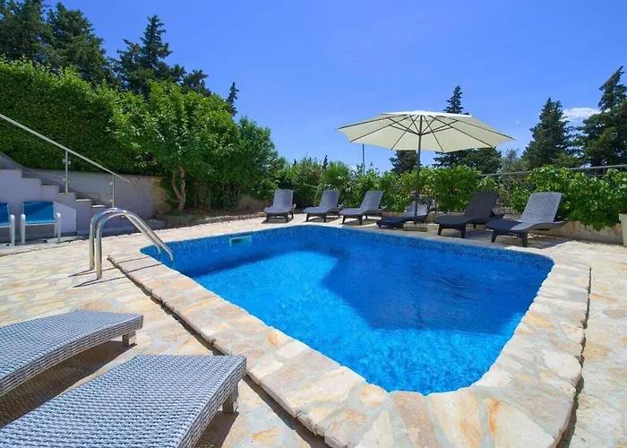 Vinodol Comfortable Villa Novi Vinodolski